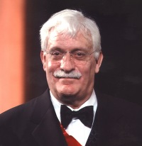 RAYMOND DAMADIAN, M.D.-RECIPIENT OF THE 2009 AIMBE HONORARY FELLOW AWARD